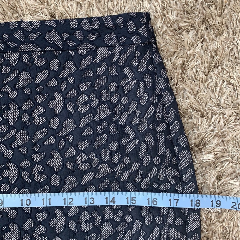 Banana Republic Skirt - Picture 8 of 9